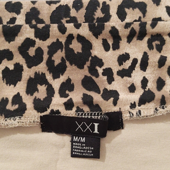 XXI Mini Skirt | Sz Medium - Picture 4 of 7